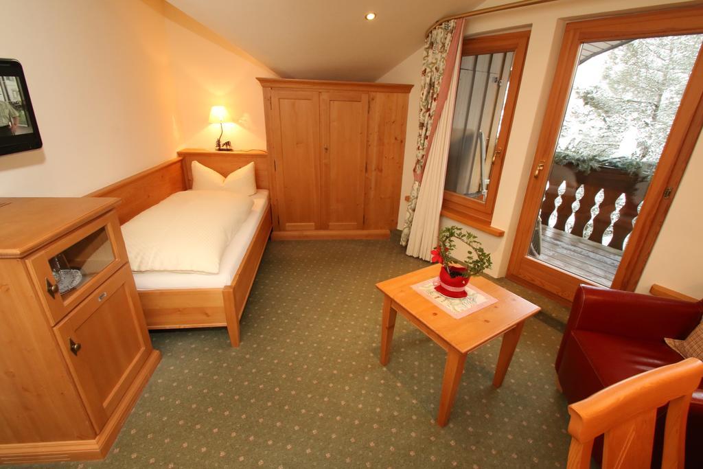 Todnauerberg Hotel Im Schwarzwald Todtnauberg Pokój zdjęcie